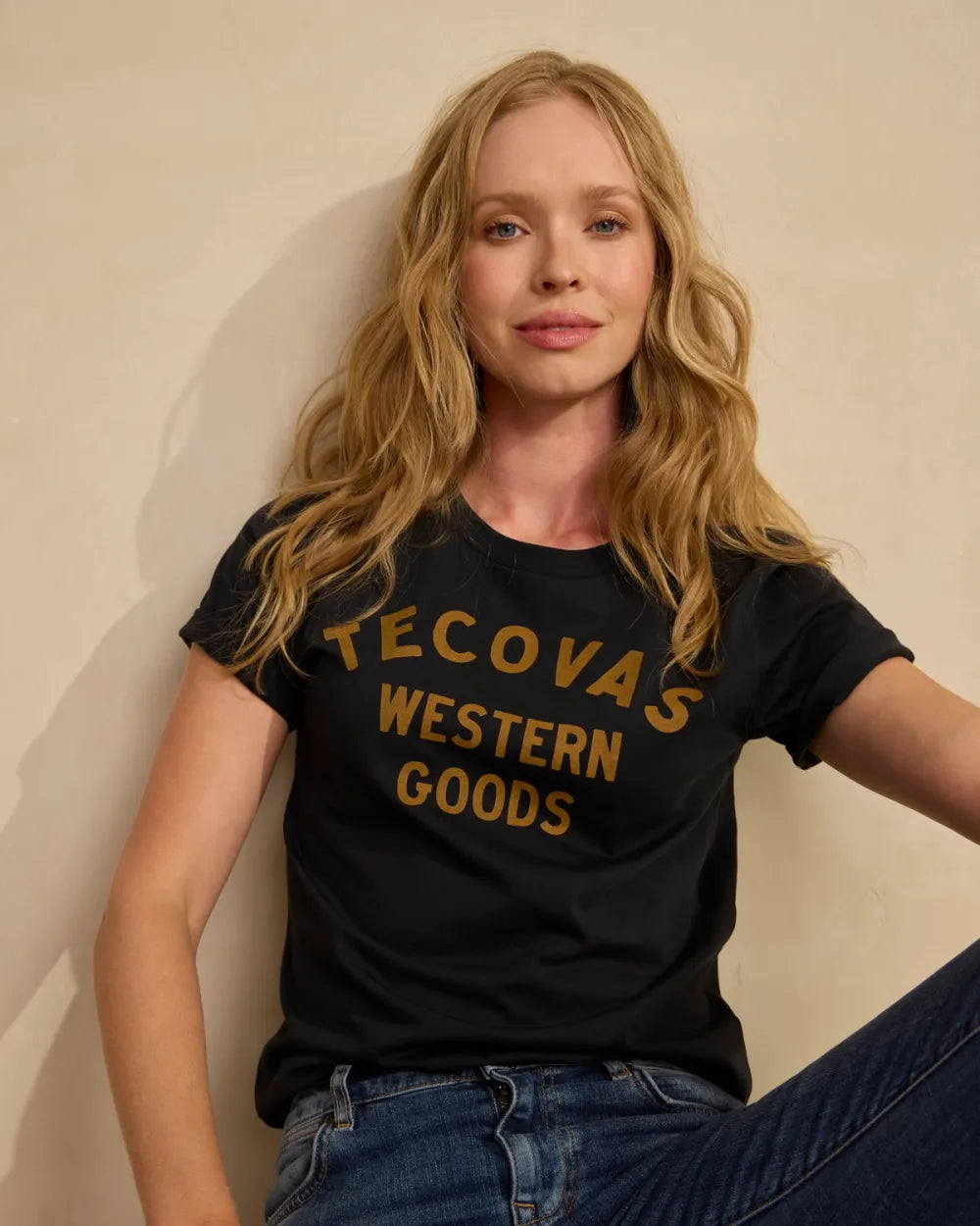 TECOVAS | Playera "Western Goods" para dama