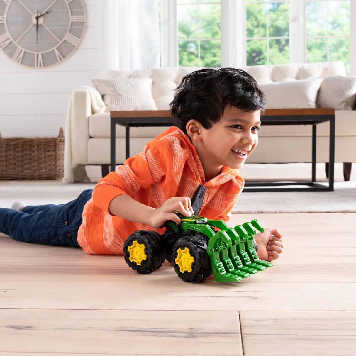 TOMY | John Deere tractor Monster Treads funcional con pala