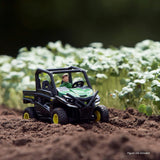 TOMY | John Deere gator RSX860i